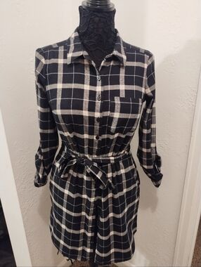Abercrombie & Fitch Black and White Checkered Dress